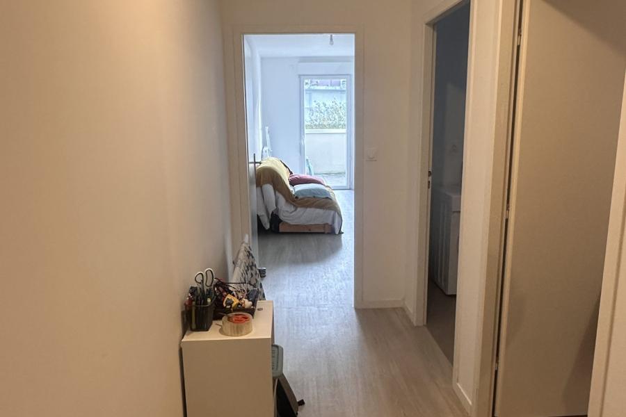 Photo 5 - Location Appartement 2 pièce(s) - 43 m²