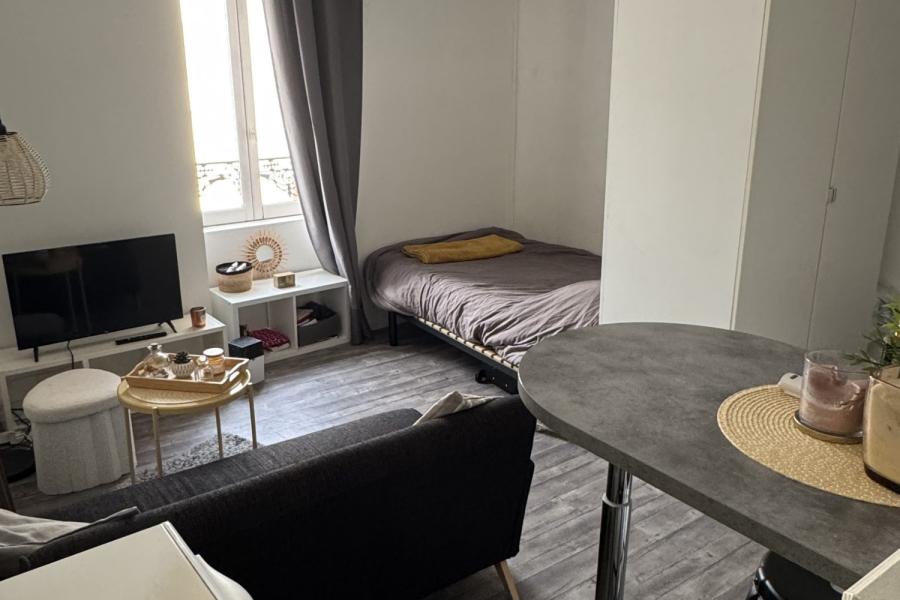 Photo 0 - Location Appartement 1 pièce(s) - 19 m²