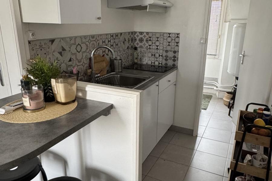 Photo 1 - Location Appartement 1 pièce(s) - 19 m²