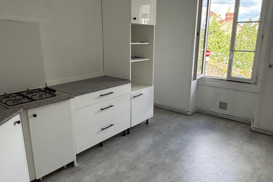 Photo 3 - Location Appartement 5 pièce(s) - 63 m²