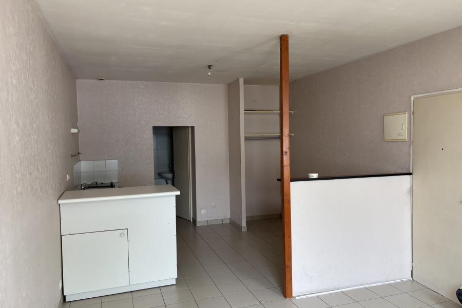 Photo 2 - Location Appartement 1 pièce(s) - 29 m²