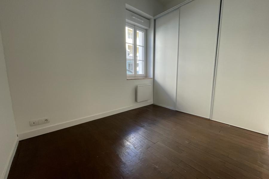Photo 4 - Location Appartement 6 pièce(s) - 83 m²