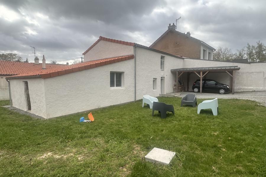 Photo 0 - Location Maison 4 pièce(s) - 104 m²