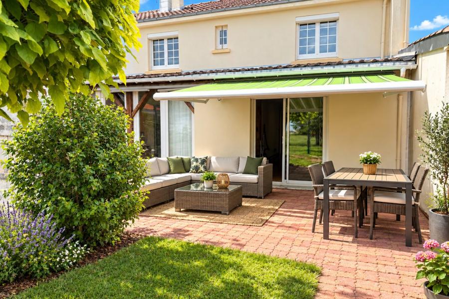 Photo 0 - Vente Maison 6 pièce(s) - 105 m²
