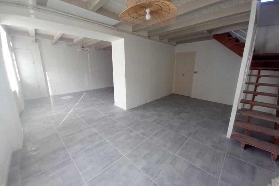 Photo 1 - Vente Maison 5 pièce(s) - 116 m²