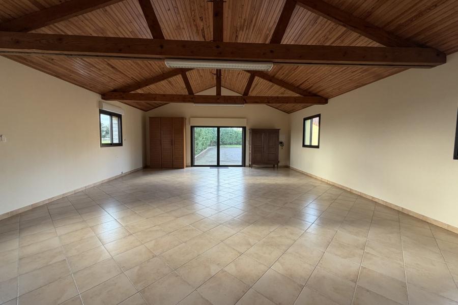 Photo 12 - Location Maison 6 pièce(s) - 199 m²