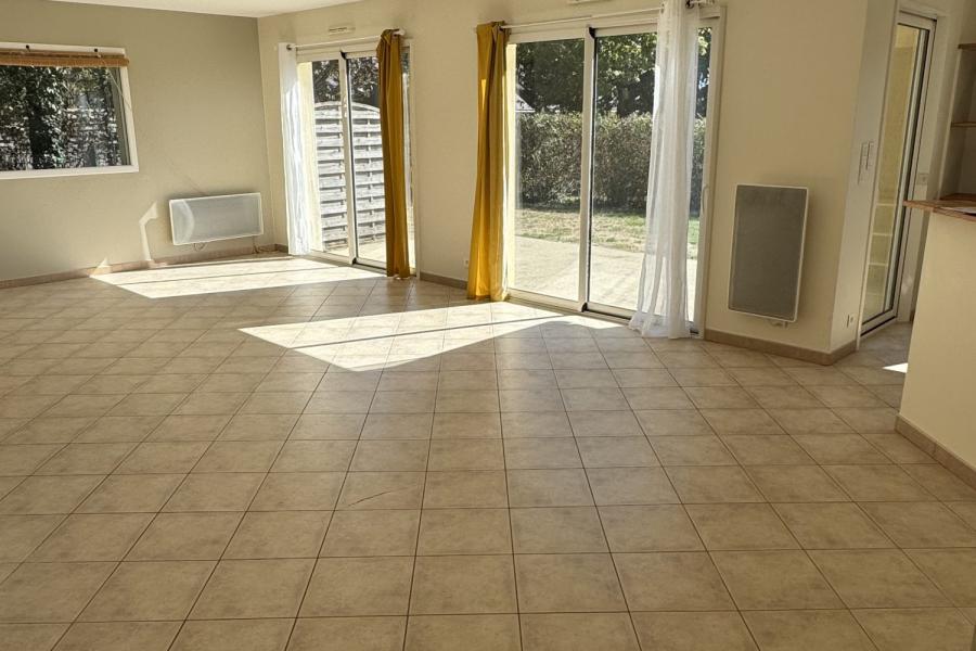 Photo 1 - Location Maison 5 pièce(s) - 93 m²