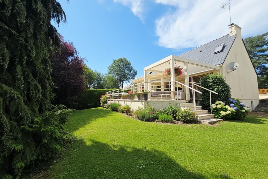 Photo 1 - Vente Maison 6 pièce(s) - 140 m²